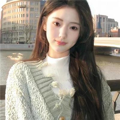 情迷希拉曼地：璀璨名姝